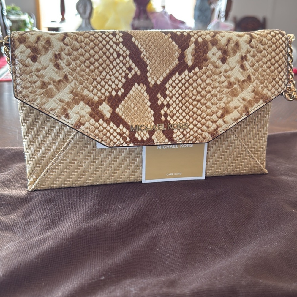 Michael Kors straw python capsule envelope clutch. - image 9